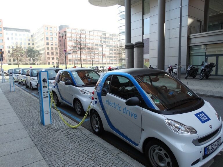 Why Should You Consider A Green Electric Fleet