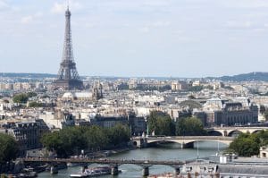 Sales of Combustion Engine Cars to be Banned in Paris by 2030