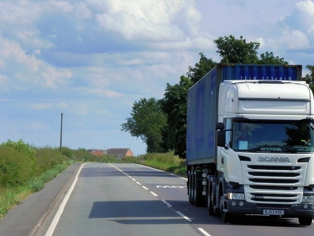 5 Cost-cutting Tips for Transport Companies