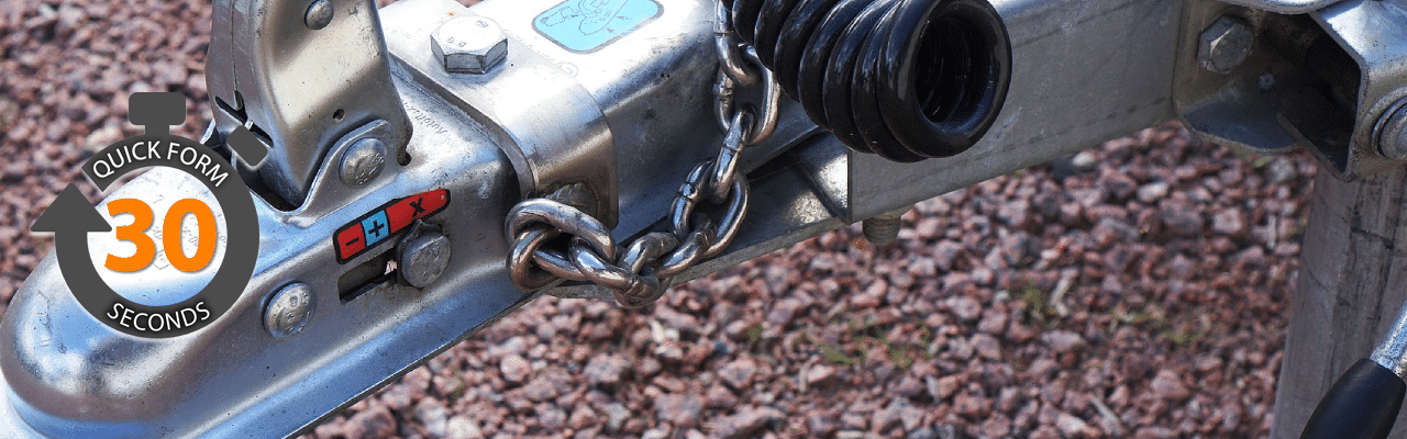 Close-up of a silver trailer hitch with a safety chain attached. "Quick Form 30 Seconds" logo overlay.