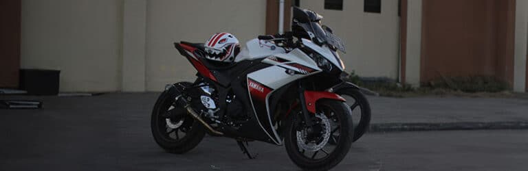 Sports bike