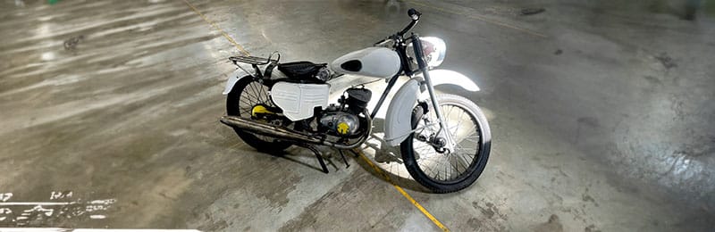 125cc motorbike